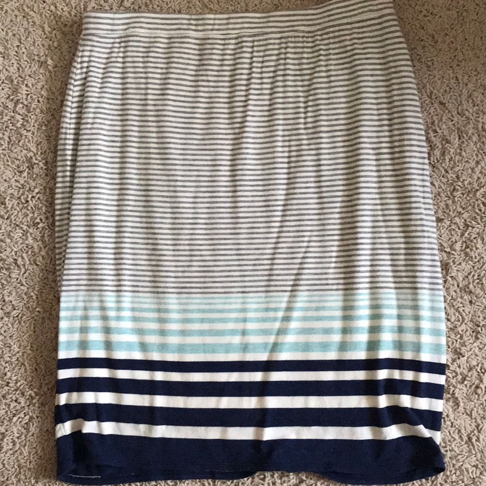 Max studio skirt!